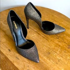 EXPRESS Grey glitter heels (size 9)